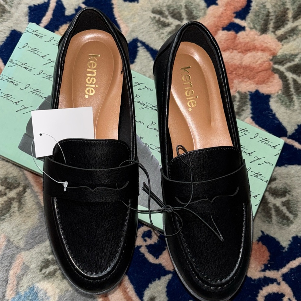 Kensie Women's Gitty Loafers Extra Padded, Easy On Size 7